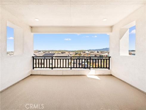 102  Yugen  , Irvine, CA