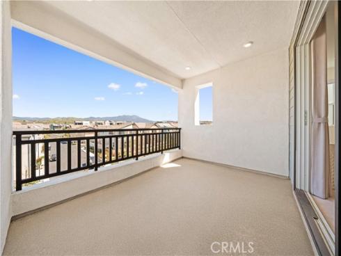 102  Yugen  , Irvine, CA