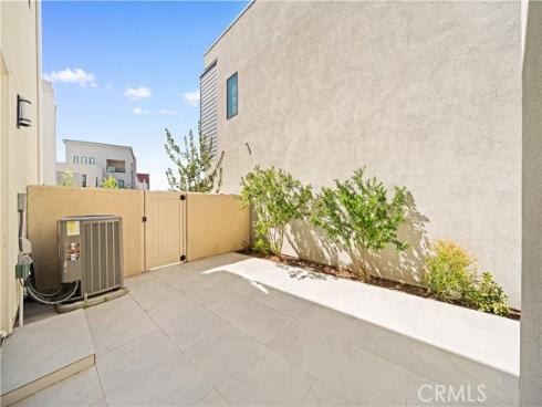 102  Yugen  , Irvine, CA