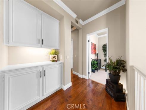 66  Montrose  , Irvine, CA