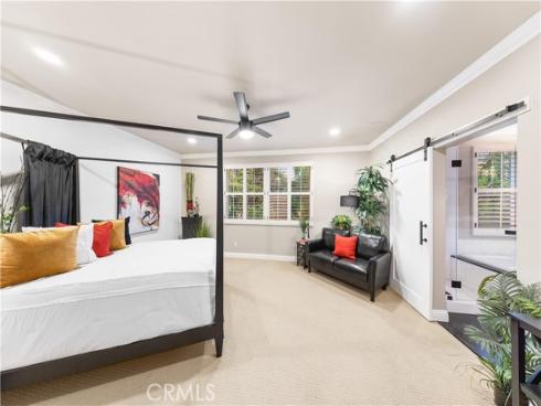 66  Montrose  , Irvine, CA