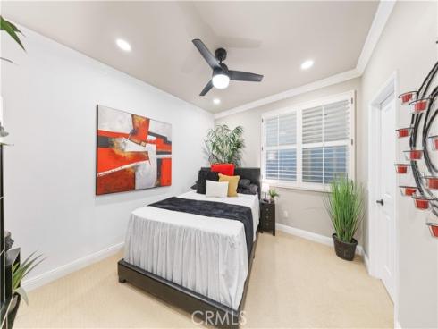 66  Montrose  , Irvine, CA