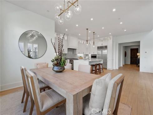 107  Orbit  , Irvine, CA