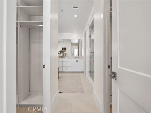 107  Orbit  , Irvine, CA