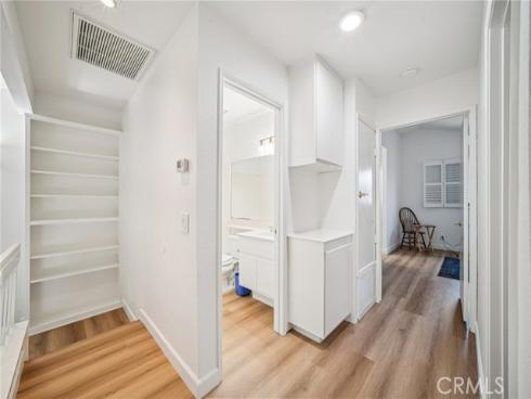 66  Bridgeport  , Irvine, CA