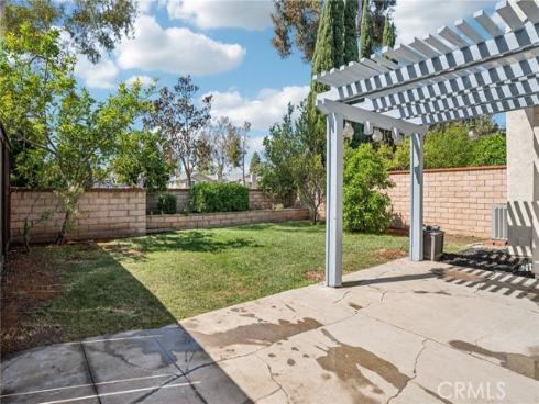 66  Bridgeport  , Irvine, CA