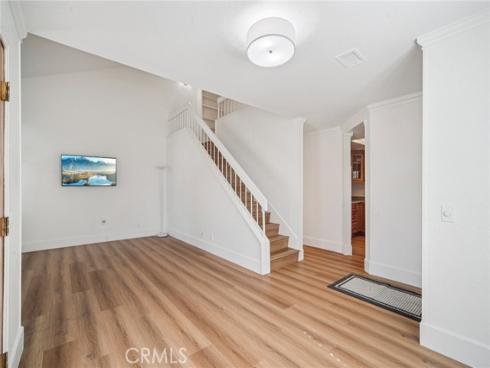 66  Bridgeport  , Irvine, CA