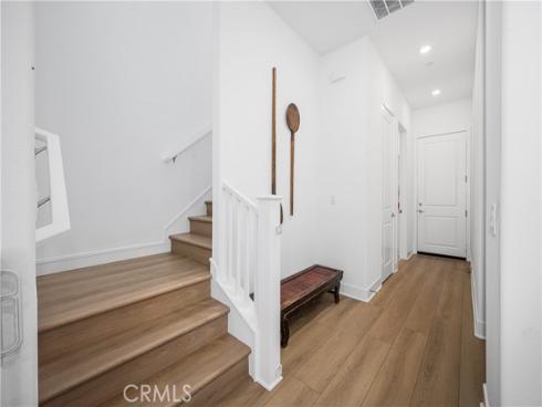 333  Sora  , Irvine, CA