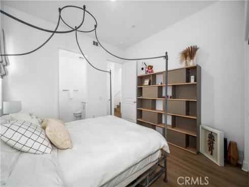 333  Sora  , Irvine, CA