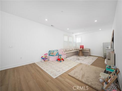 333  Sora  , Irvine, CA