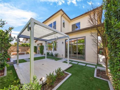 111  Balance  , Irvine, CA