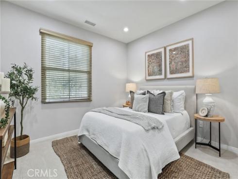 67  Kempton  , Irvine, CA