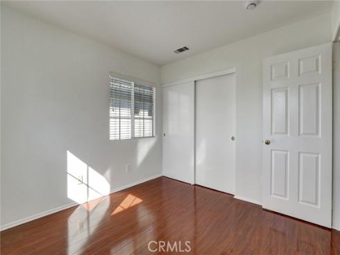 27  Ohio  , Irvine, CA