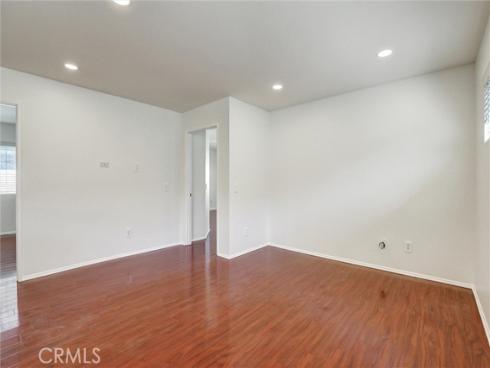 27  Ohio  , Irvine, CA