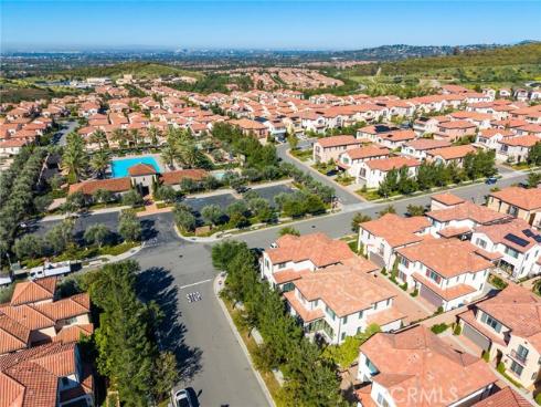 170  Villa Ridge  , Irvine, CA
