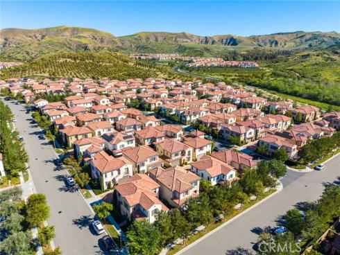 170  Villa Ridge  , Irvine, CA