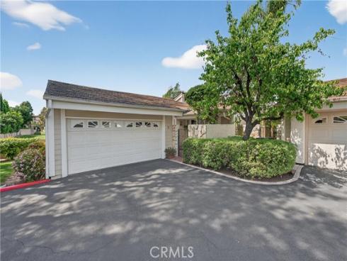 11  Park Vista  , Irvine, CA