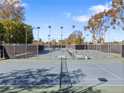 11  Park Vista  , Irvine, CA