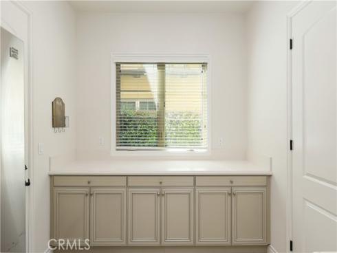 22  Shadybend  , Irvine, CA