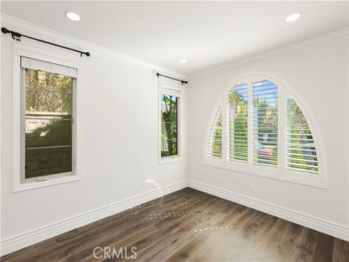 22  Shadybend  , Irvine, CA