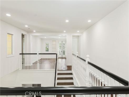 22  Shadybend  , Irvine, CA