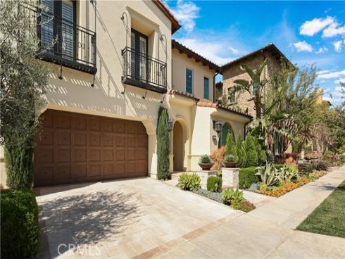 22  Shadybend  , Irvine, CA