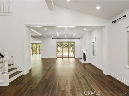 22  Shadybend  , Irvine, CA