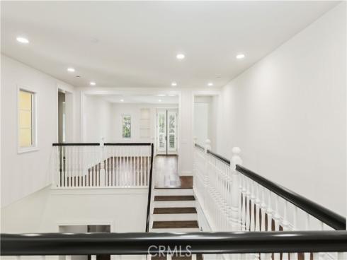 22  Shadybend  , Irvine, CA