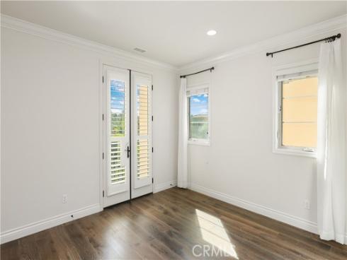 22  Shadybend  , Irvine, CA