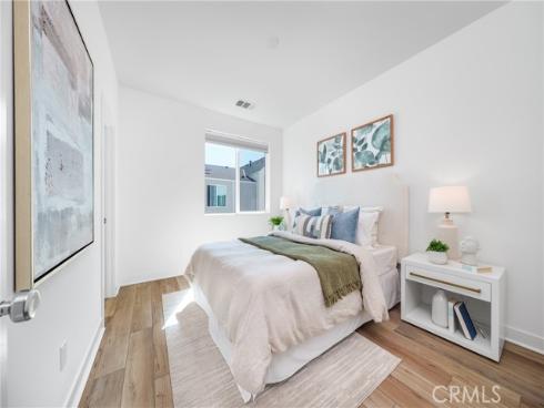 390  Merit  , Irvine, CA