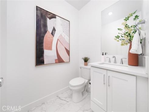 390  Merit  , Irvine, CA