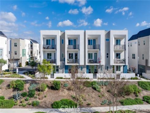 390  Merit  , Irvine, CA