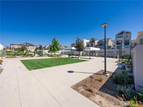 390  Merit  , Irvine, CA