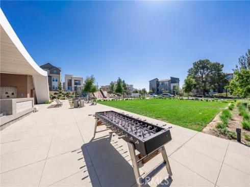 390  Merit  , Irvine, CA