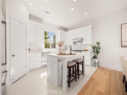 310  Carefree  , Irvine, CA