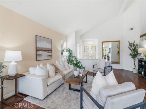 16  Baristo  , Irvine, CA