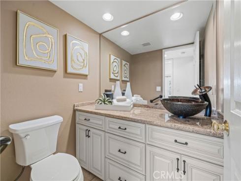 16  Baristo  , Irvine, CA