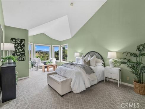 16  Baristo  , Irvine, CA