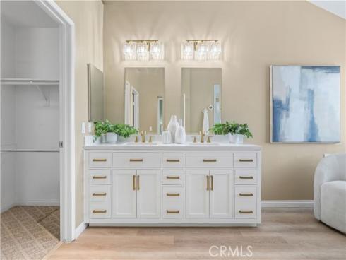 16  Baristo  , Irvine, CA