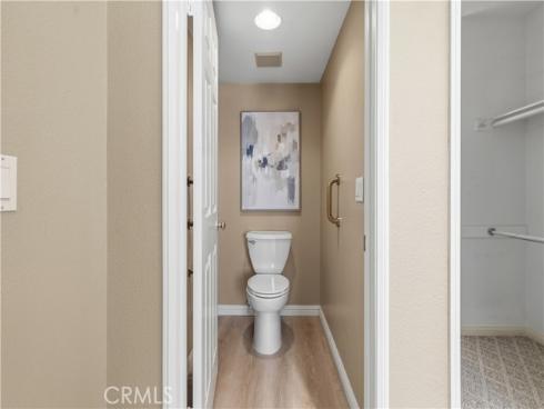 16  Baristo  , Irvine, CA