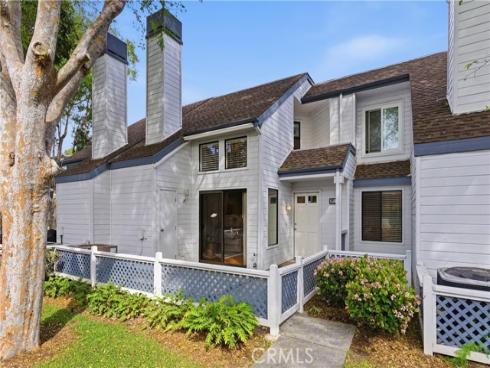 81  Briarglen  , Irvine, CA