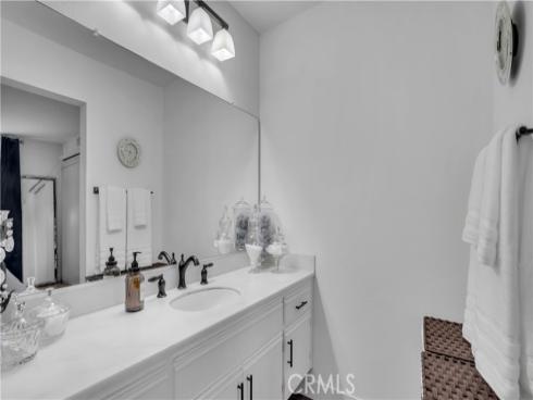 125  Briarglen  , Irvine, CA