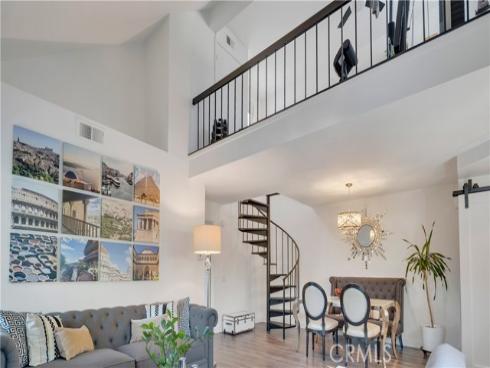 125  Briarglen  , Irvine, CA