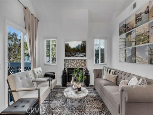 125  Briarglen  , Irvine, CA