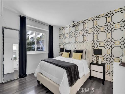 125  Briarglen  , Irvine, CA