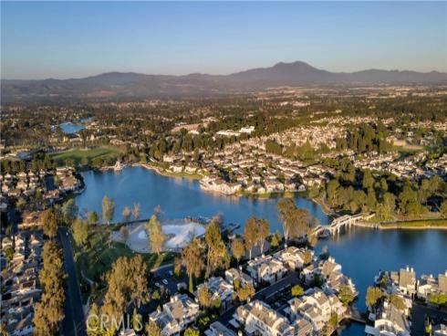 125  Briarglen  , Irvine, CA