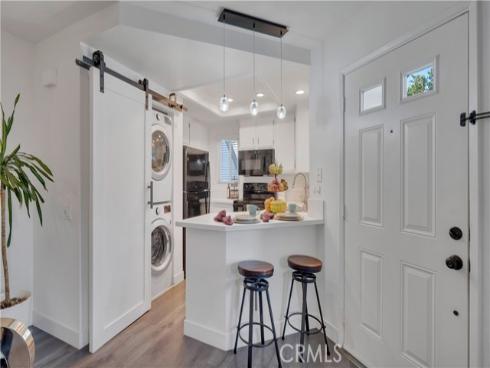 125  Briarglen  , Irvine, CA