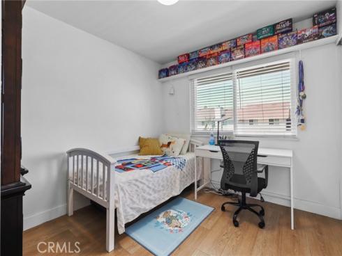 10  Goldenbush  , Irvine, CA