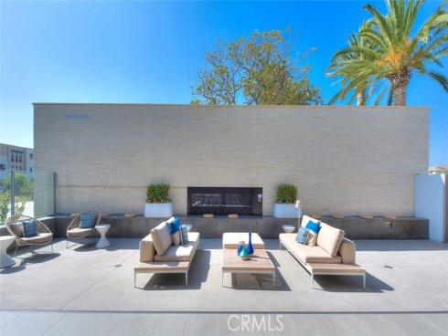 109  Pitch  , Irvine, CA