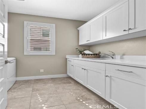 109  Pitch  , Irvine, CA